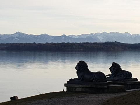 Central Starnberg And Surrounded By Nature Esterno foto